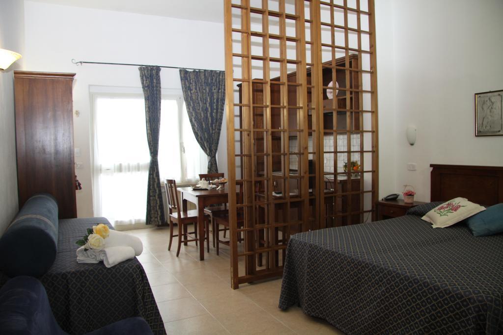 مارينا دي غروسيتو Residence I Due Pini المظهر الخارجي الصورة
